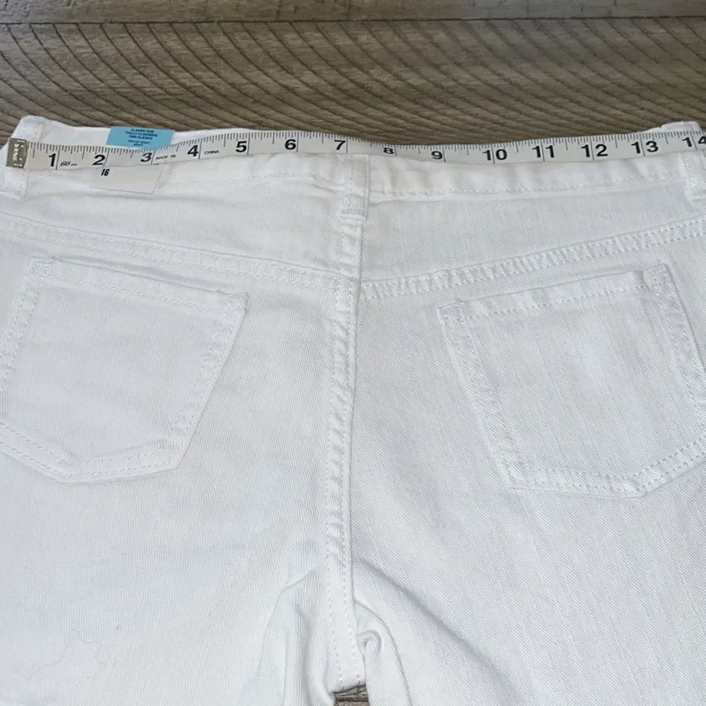 🐚 Shell 🐚 White Cabana 🏖️ Shorts 🩳 Hit the 🏝️✈️🚢 5 Pockets for Gear ⚙️